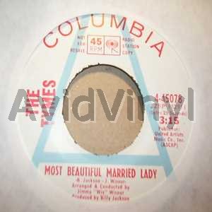 Most Beautiful Married Lady  listings
