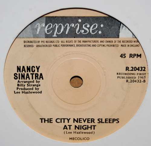 NANCY SINATRA — THE CITY NEVER SLEEPS AT NIGHT / THESE BOOTS ARE MADE FOR WALKIN record label scan