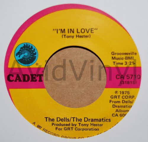 DELLS AND THE DRAMATICS — I'M IN LOVE / LOVE IS MISSING FROM OUR LIVES record label scan