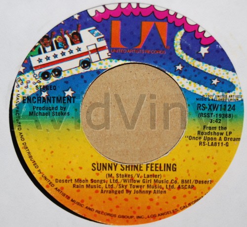 ENCHANTMENT — SUNNY SHINE FEELING / IT'S YOU THAT I NEED record label scan