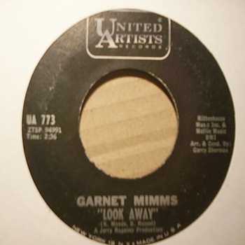 GARNET MIMMS — LOOK AWAY / ONE WOMAN MAN record label scan