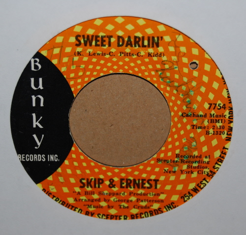 SKIP AND ERNEST SWEET DARLIN / PICKIN' AND CHIPPIN'