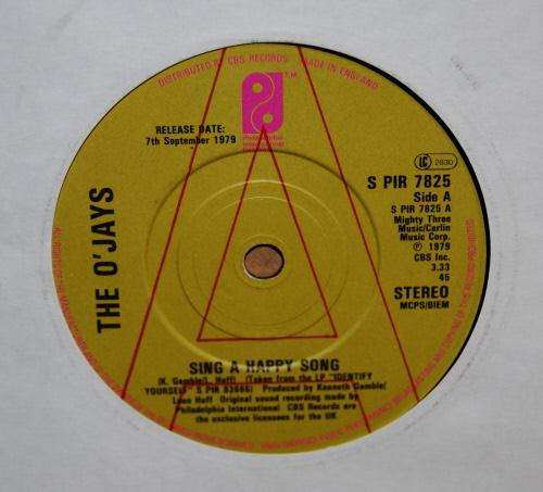 O'JAYS SING A HAPPY SONG / ONE IN A MILLION