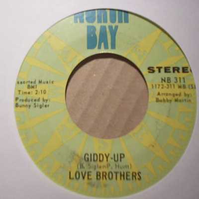 LOVE BROTHERS — GIDDY UP / BOP DE DO WAW record label scan