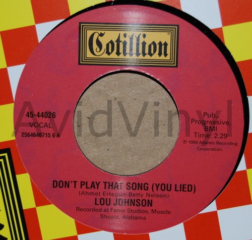 LOU JOHNSON — DON'T PLAY THAT SONG / PEOPLE IN LOVE record label scan