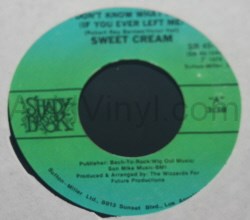 SWEET CREAM — I DON'T KNOW WHAT I'D DO / DISCO DANCE AND PARTY record label scan