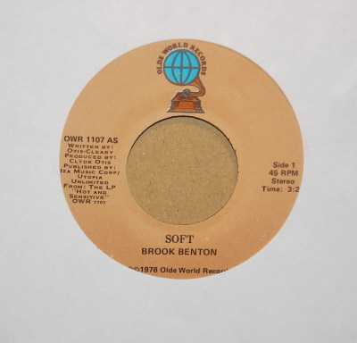 BROOK BENTON — SOFT / GLOW LOVE record label scan