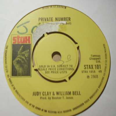 JUDY CLAY AND WILLIAM BELL — PRIVATE NUMBER / LOVE EYE TIS record label scan