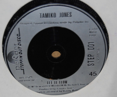 TAMIKO JONES LET IT FLOW / CAN'T LIVE WITHOUT YOU LOVE