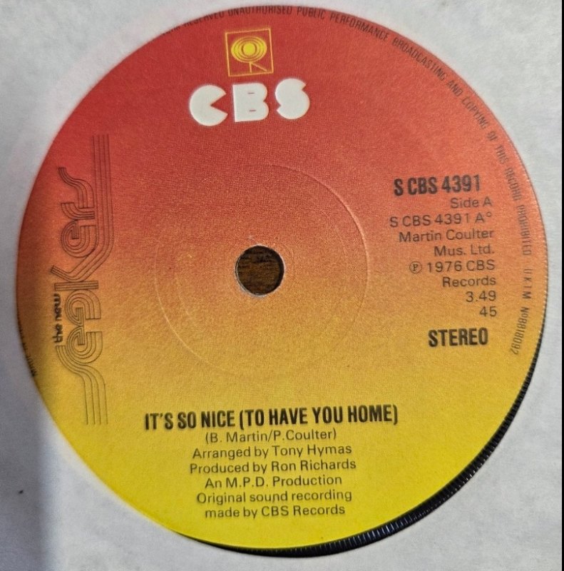 THE NEW SEEKERS — IT'S SO NICE record label scan