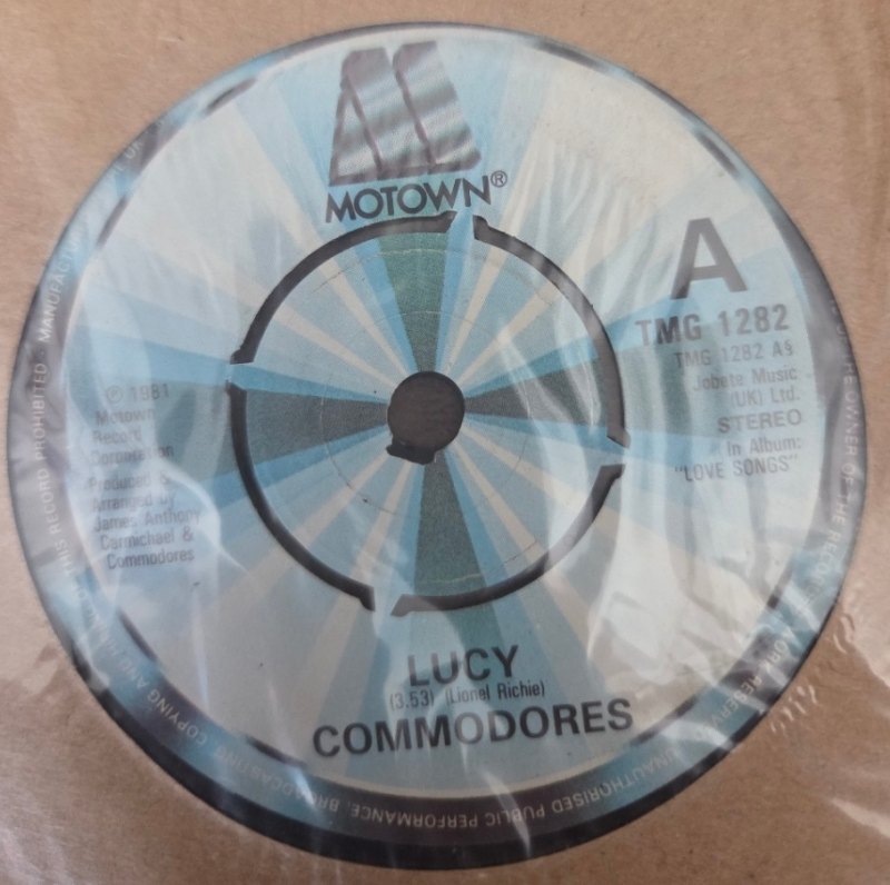 COMMODORES LUCY / HEAVEN KNOWS