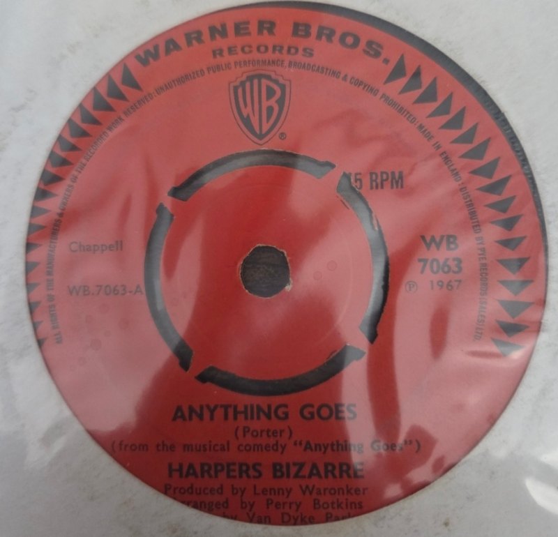 HARPERS BIZARRE — ANTYTHING GOES / MALIBU U record label scan