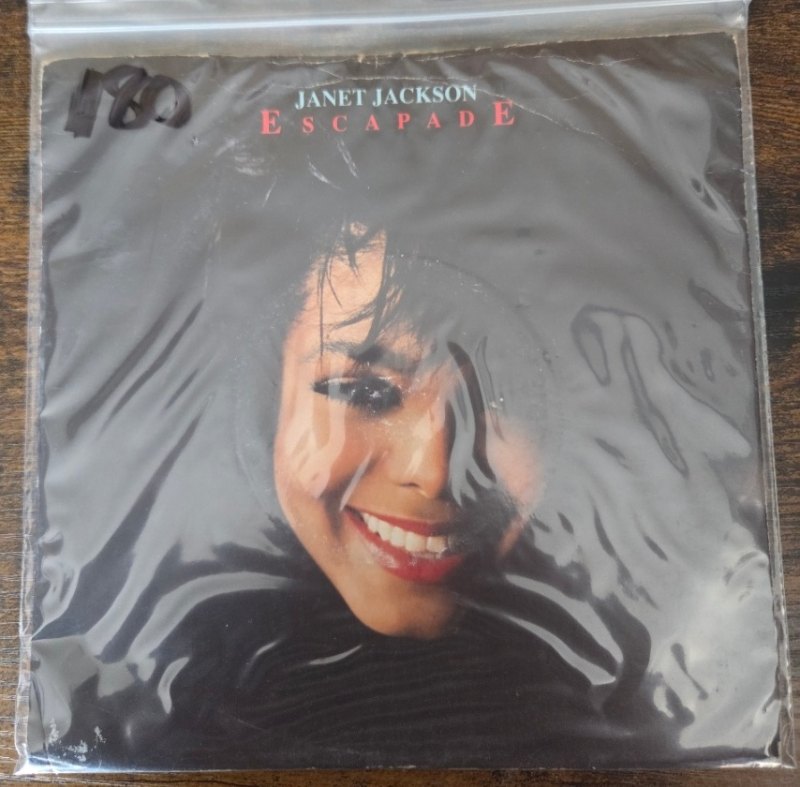 JANET JACKSON — ESCAPADE / HOUSECAPADE record label scan