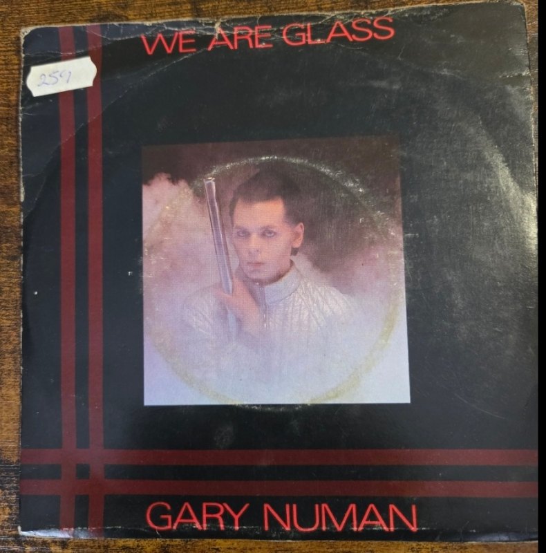GARY NUMAN — WE ARE GLASS / TROIS GYMNOPEDIES record label scan