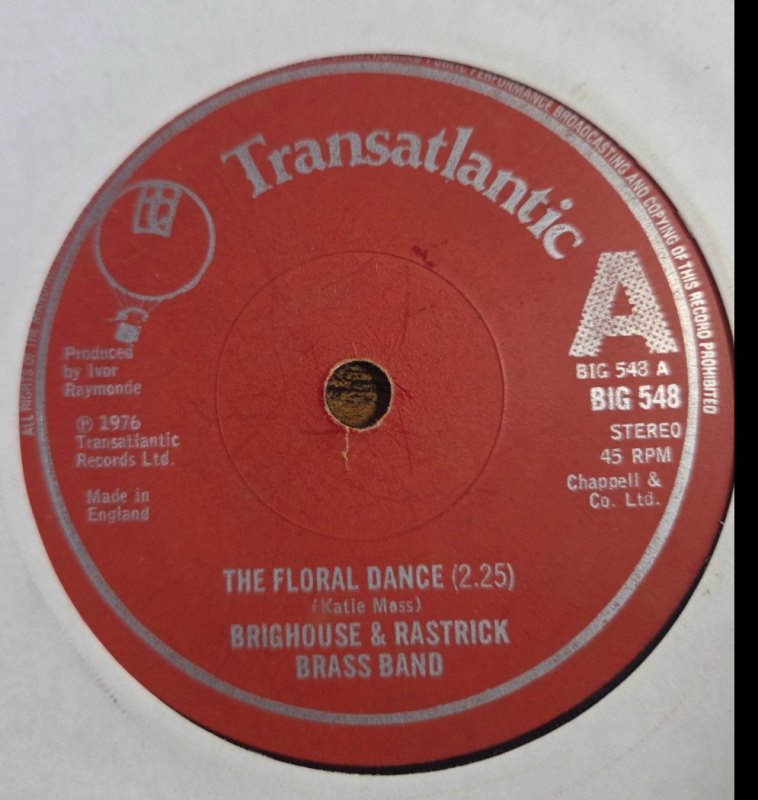 BRIGHOUSE AND RASTRICK BRASS BAND — THE FLORAL DANCE / GIRL WITH THE FLAXEN HAIR record label scan