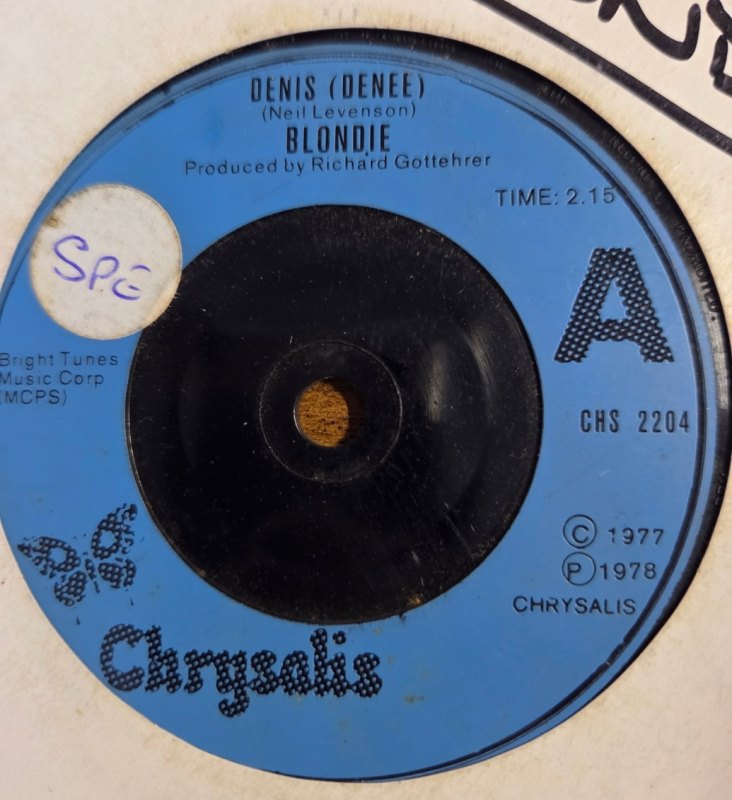 BLONDIE — DENIS / CONTACT IN RED SQUARE record label scan