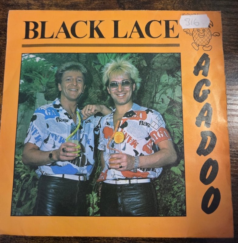 BLACK LACE — AGADOO / FIDDLING record label scan