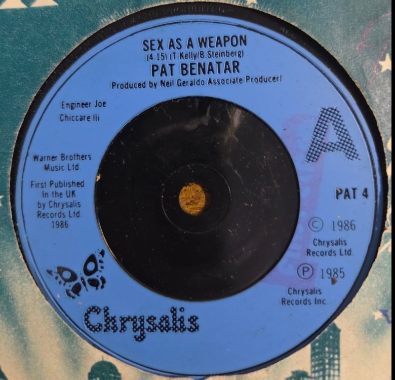 PAT BENATA SEX AS A WEAPON / RED VISION