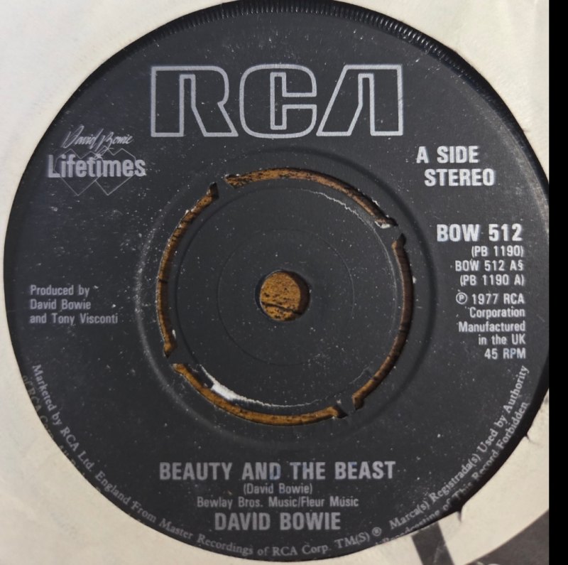 DAVID BOWIE — BEAUTY AND THE BEAST / SENSE OF DOUBT record label scan
