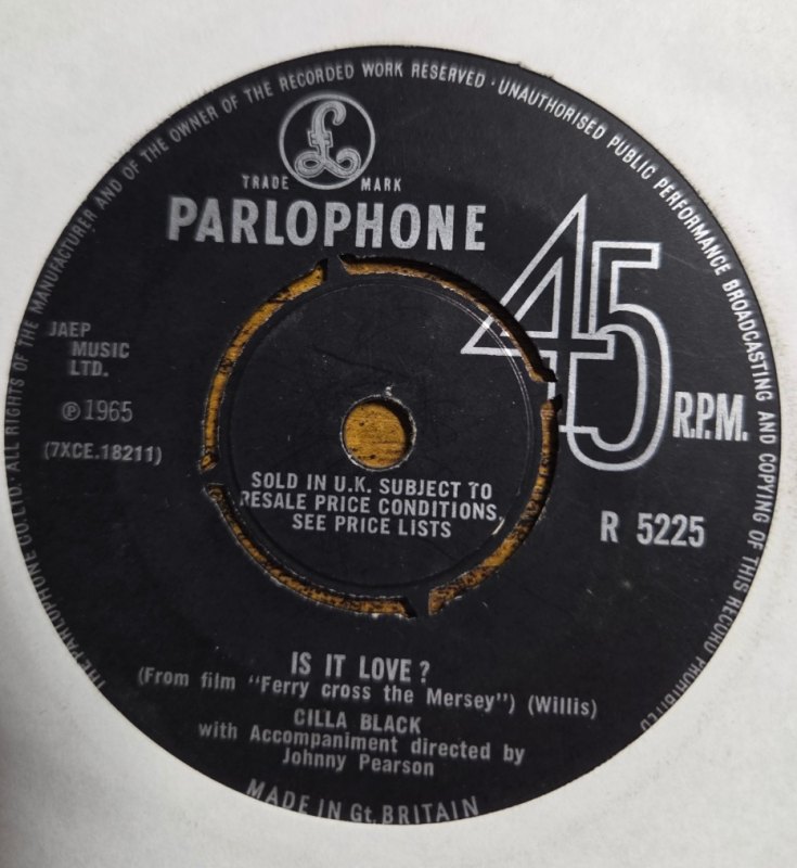 CILLA BLACK — YOU’VE LOST THAT LOVIN FEELIN / IS IT LOVE record label scan