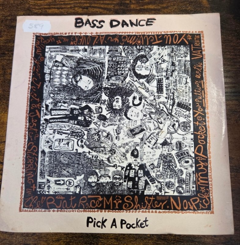 BASSDANCE — PICK A POCKET / LUVLIFE record label scan