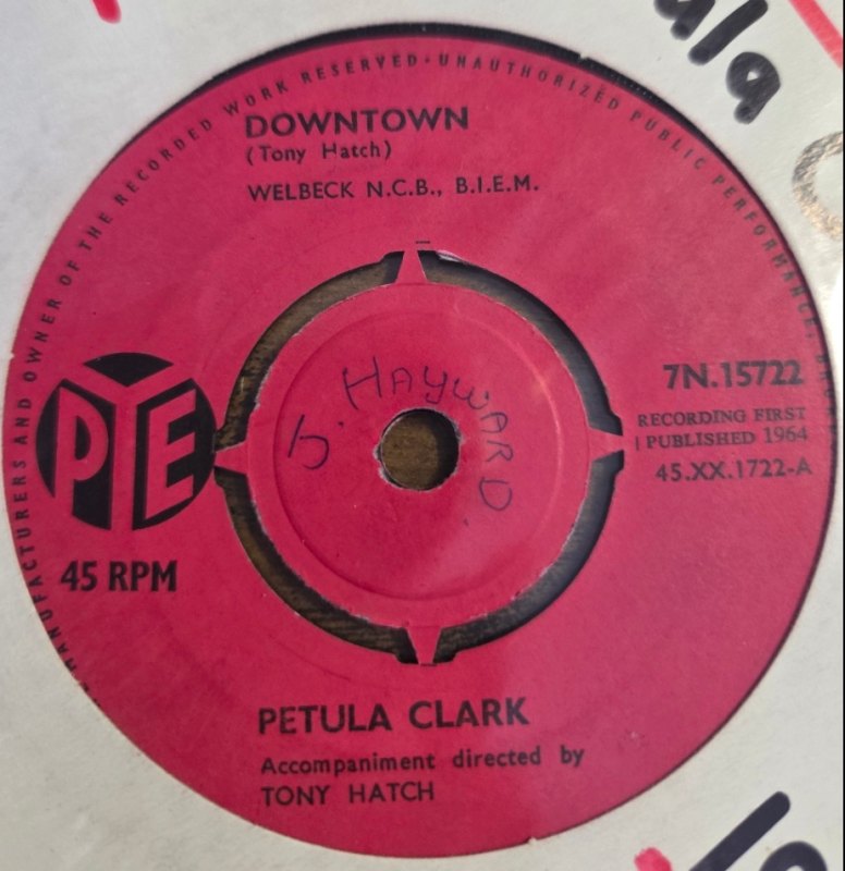 PETULA CLARK — DOWNTOWN / YOU'D BETTER LOVE ME record label scan