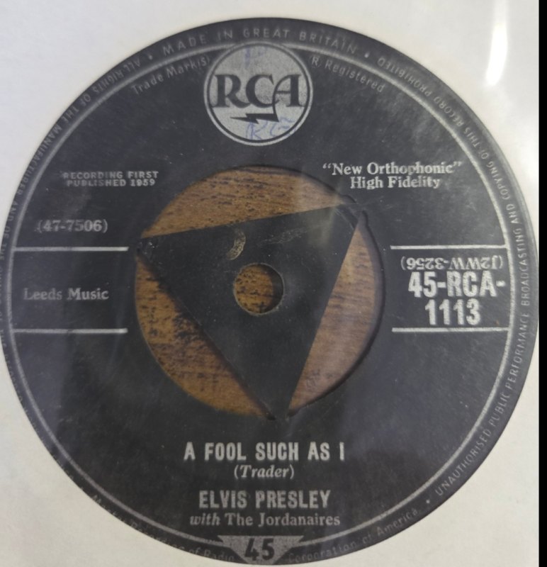 ELVIS PRESLEY — A FOOL SUCH AS I / I NEED YOUR LOVE TONIGHT record label scan
