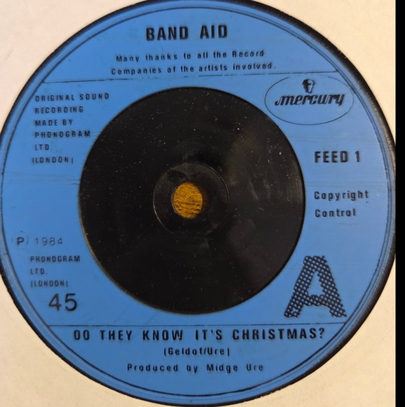BAND AID — DO THEY KNOW IT'S CHRISTMAS / FEED THE WORLD record label scan