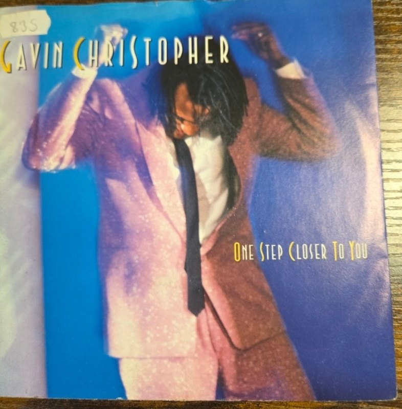 GAVIN CHRISTOPHER — ONE STEP CLOSER TO YOU / INSTRUMENTAL record label scan