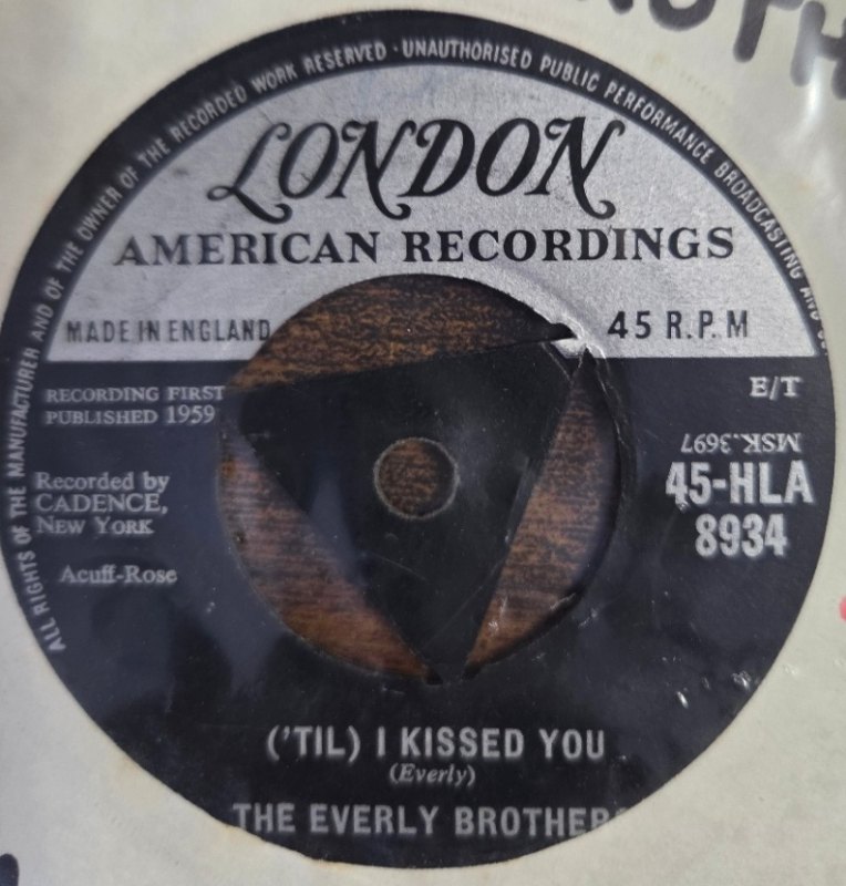 EVERLY BROTHERS — I KISSED YOU / OH WHAT A FEELING record label scan