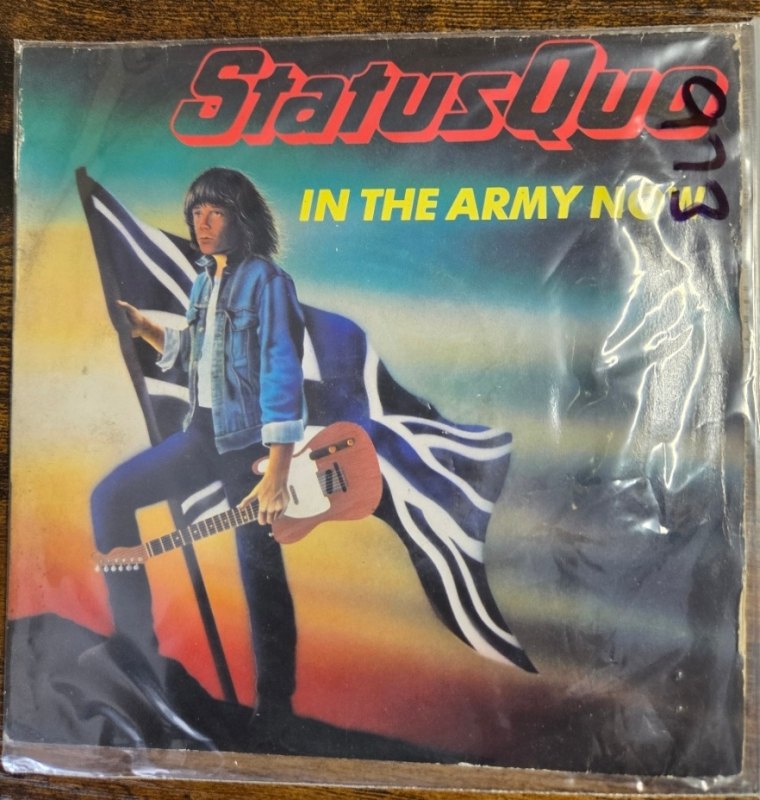 STATUS QUO — IN THE ARMY NOW / HEARTBURN record label scan