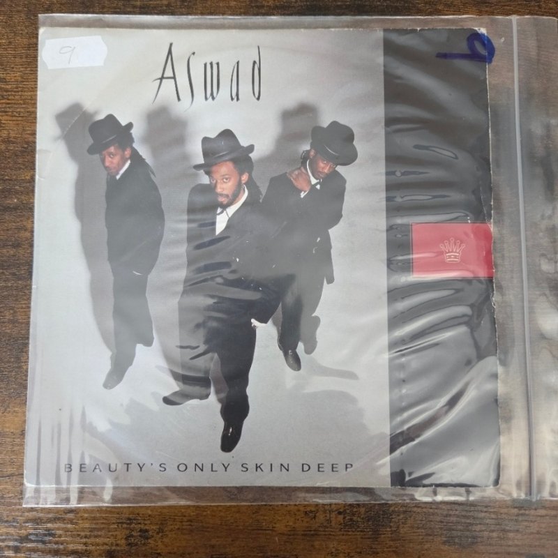 ASWAD — BEAUTY'S ONLY SKIN DEEP / SMOKEY BLUES record label scan