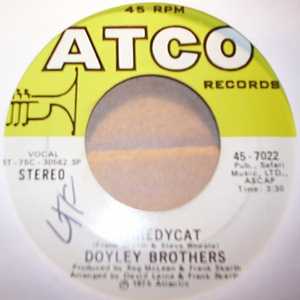 DOYLEY BROTHERS SCAREDYCAT / LITTLE SMILE