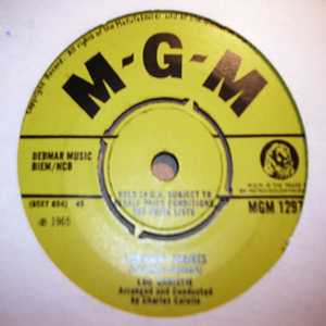LOU CHRISTIE — LIGHTNIN' STRIKES/ CRYIN' IN THE STREETS record label scan
