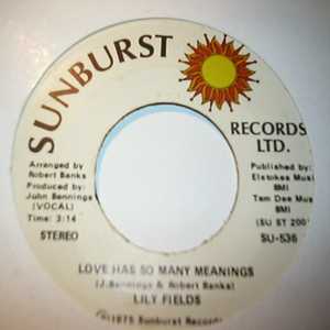 LILY FIELDS — LOVE HAS SO MANY FELLINGS / SAME INSTRUMENTAL record label scan