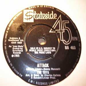TOYS — ATTACK / SEE HOW THEY RUN record label scan