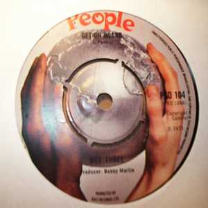 WEE THREE — GET ON BOARD / THE WHOLE WORLD IS A STAGE record label scan